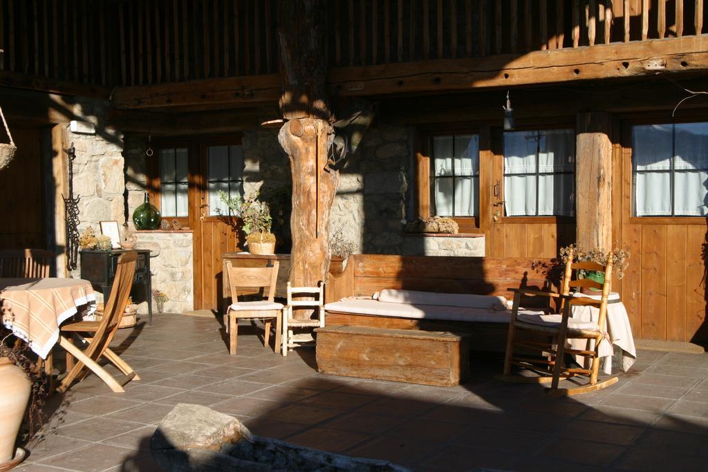 Casa Rural Calrei Lles Chambre photo
